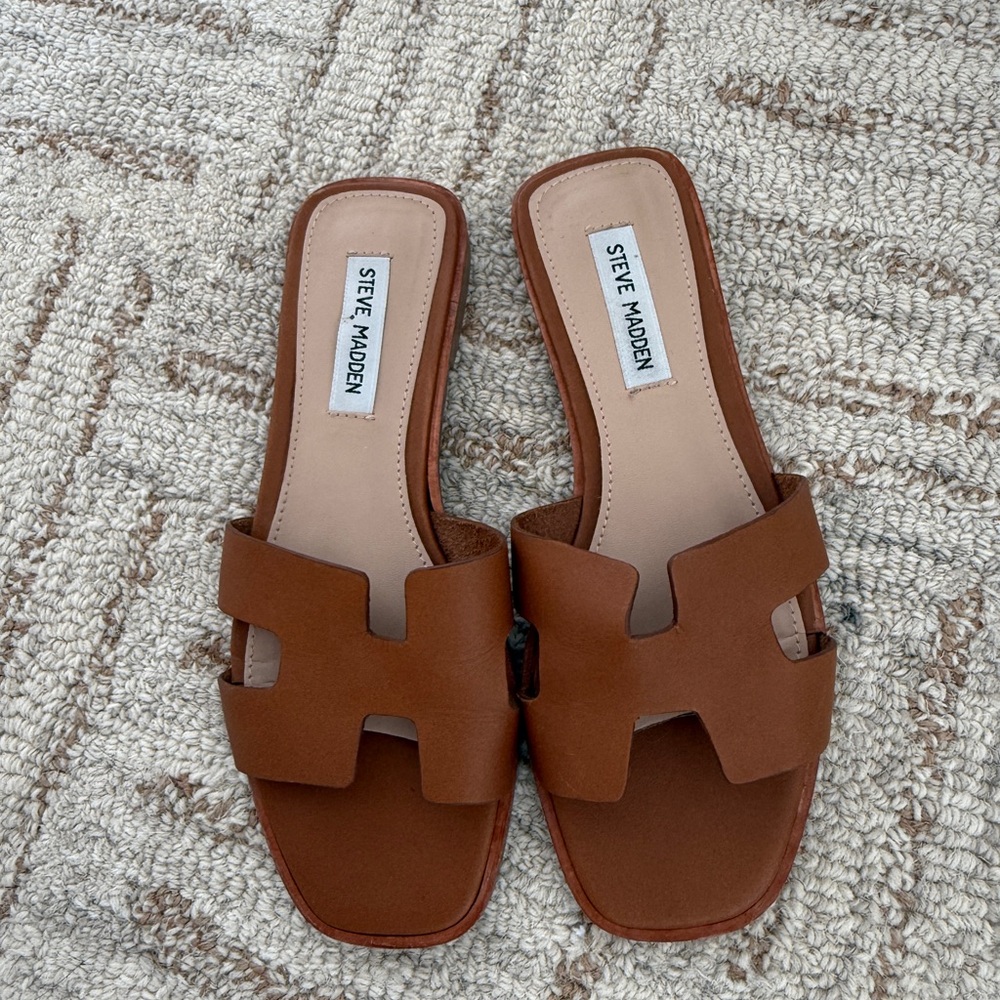 Steve Madden Brown Leather Sandals Minimalist Slip-On